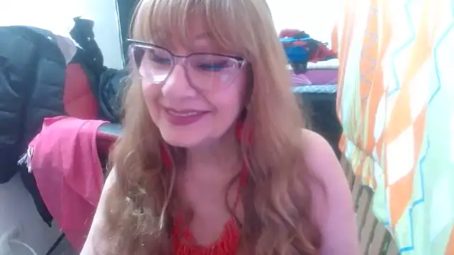 KarimaSarabe live cam on StripChat