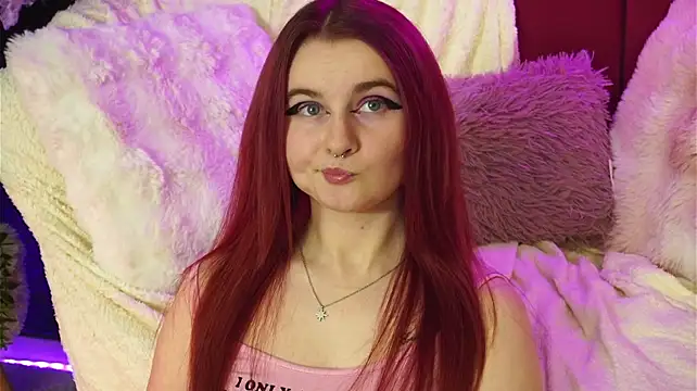 CherrySin live cam on StripChat