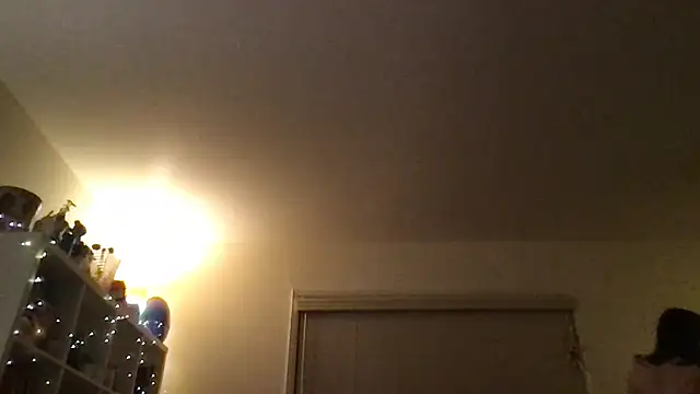 HYPHYtype live cam on StripChat