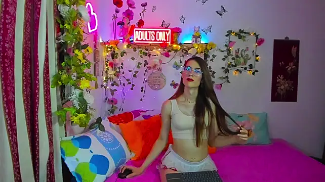 anasttacia_210 live cam on StripChat