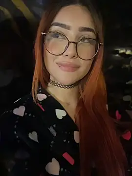 Ashly_cutee live cam on StripChat