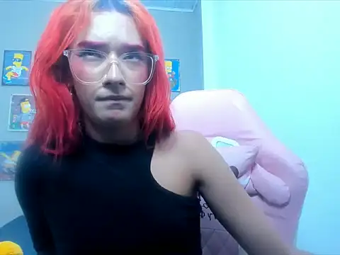 vaiolethts live cam on StripChat