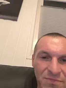 AttractiveSilk5 live sex cam