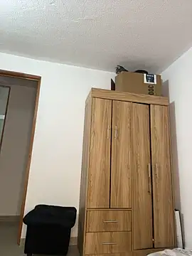 Tayler_Kim live cam on StripChat