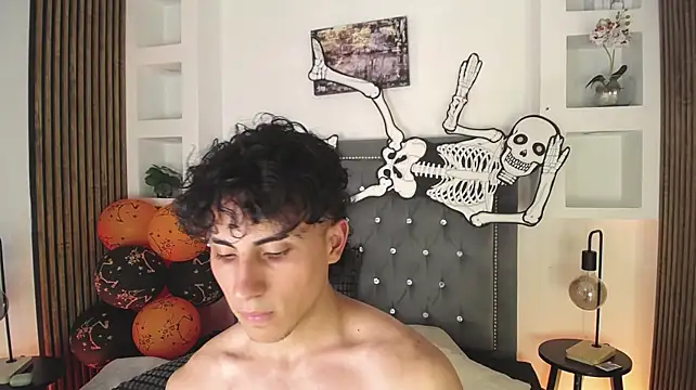 lee_fuk (M twink) - Naked