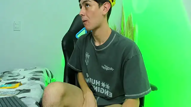 sam_restwod (M twink) - CumShow 🍆💦
