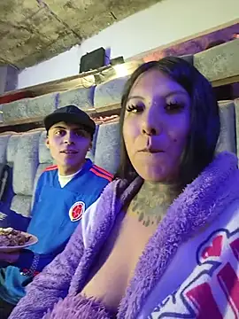 missashlyrosette live cam on StripChat