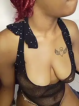 sexy_ebony_coco live cam on StripChat