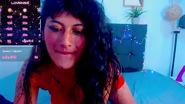 candy_lux_ live cam on StripChat