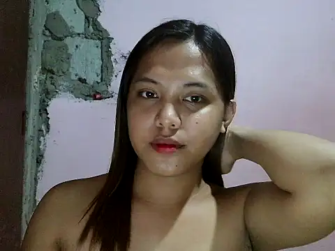 fvckingemmieee live cam on StripChat