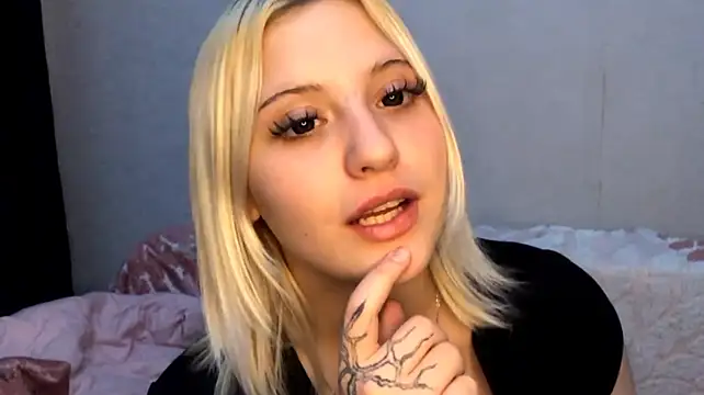 LinaDelRay