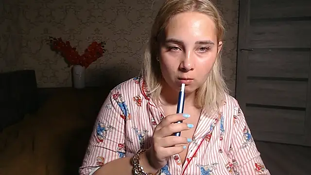 DolphinDreams
