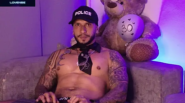 Seth_Vegaa live cam on StripChat