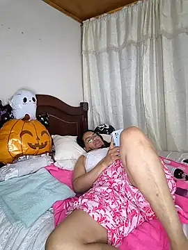 Emilif_ live cam on StripChat