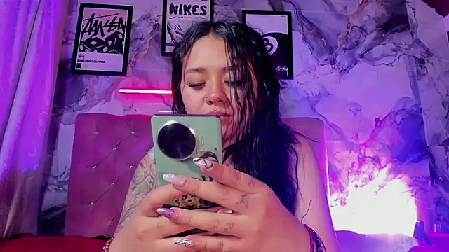 dahianadb live cam on StripChat