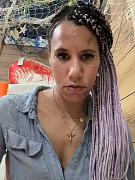 AaliyahHarris live cam on StripChat