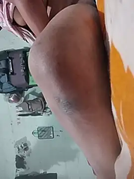 cutiepari live cam on StripChat