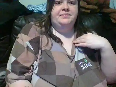 CurvyKirstiesX live cam on StripChat