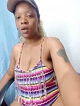 Bobboo_Xx live cam on StripChat