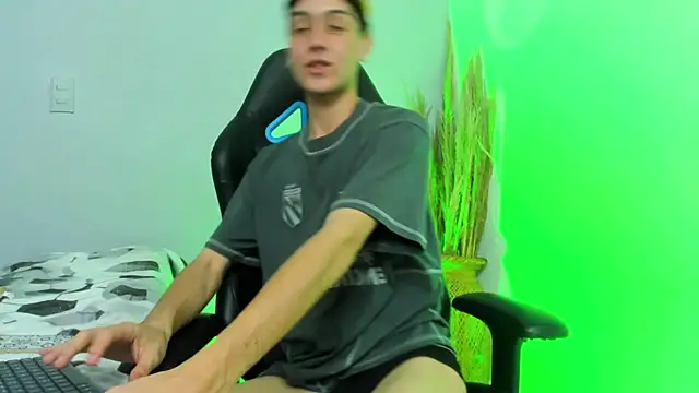 Sam_Restwod live webcam