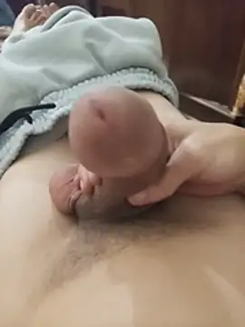 yones23 live webcam