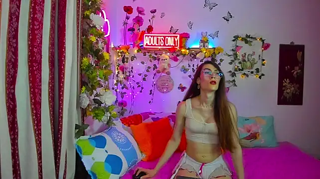 anasttacia_210 live cam on StripChat