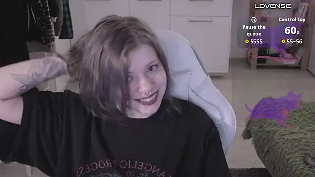 Alice_Zev