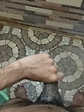 -_-YOUNG--DADDY-_- live cam