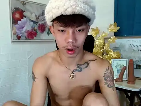 yourbabyjerson143 (M young) - welcome to my room help me here have fun
