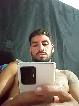 Alexsexygamer live cam on StripChat