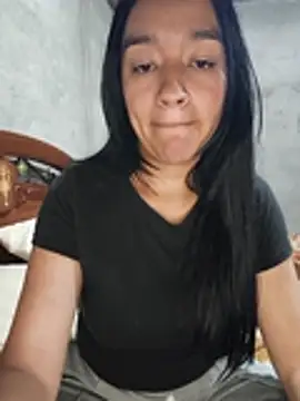 Williams_Hera live cam on StripChat