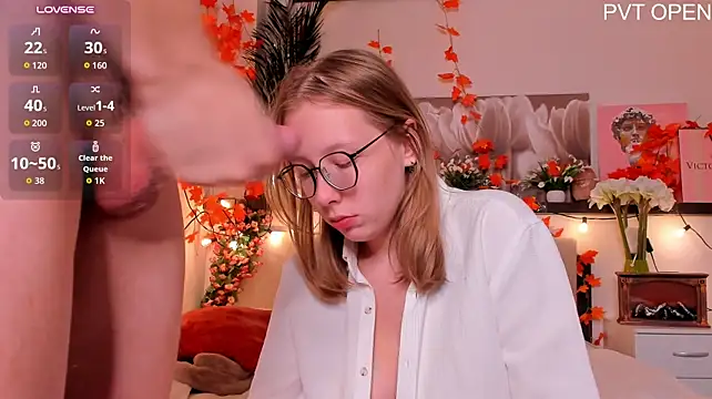sweety_love4u (G teen) - Take off Mett jeans + Jess flash tits