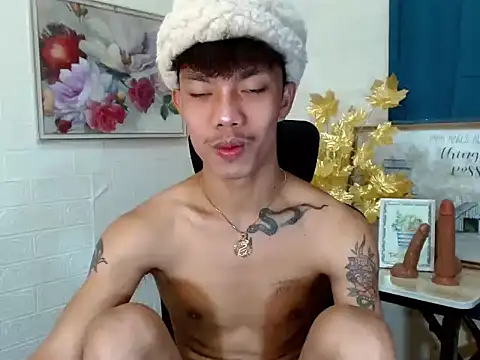 yourbabyjerson143 (M young) - welcome to my room help me here have fun