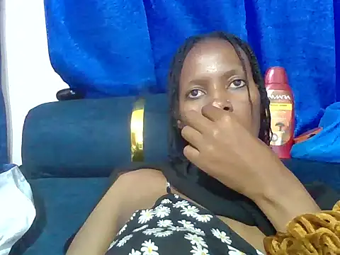 Fatu24 live cam on StripChat