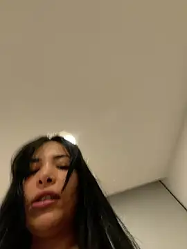 Naughty_Arab_girl
