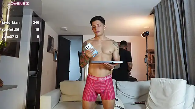 Blakeandbart12 live cam