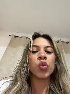 Mia_Rosee1