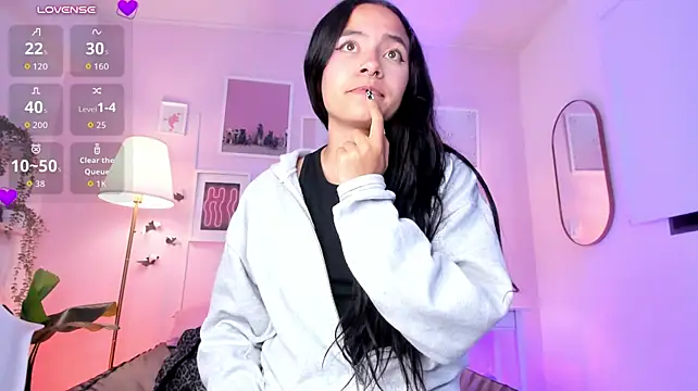 Ivyy_sweet_ live cam on StripChat