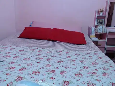 Pinay_SweetHeartx live cam on StripChat