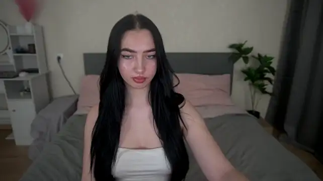 WildKittenX_ live cam on StripChat