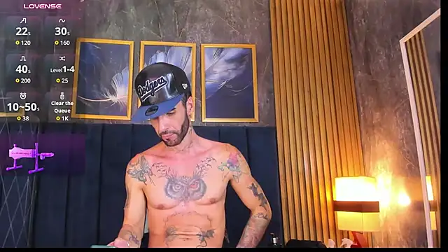 Lancelot_Benwick live cam on StripChat
