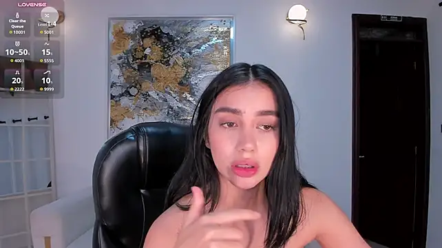 CharlotteRicciX live cam on StripChat