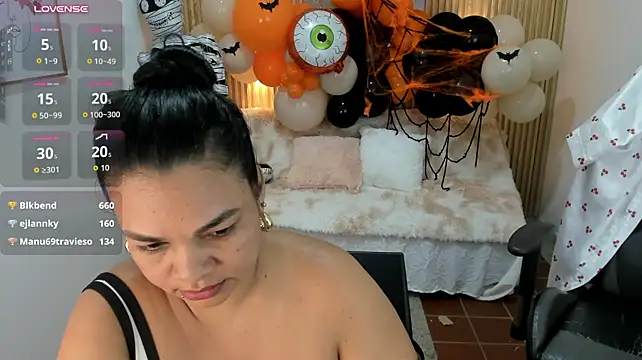 Cloe_35