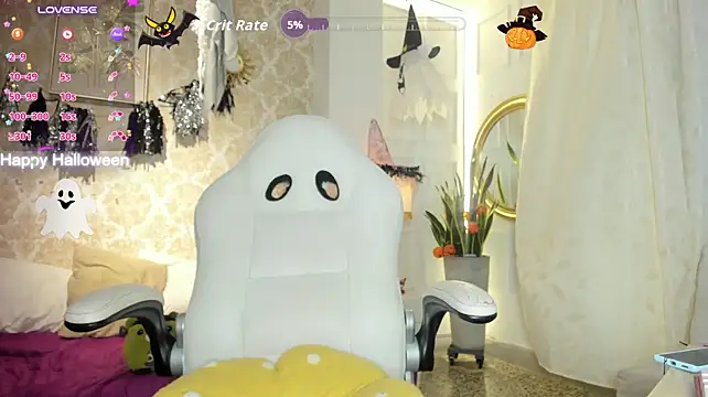 LilyThea live cam on StripChat