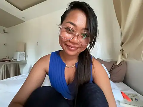 Juliet_official_pro live cam