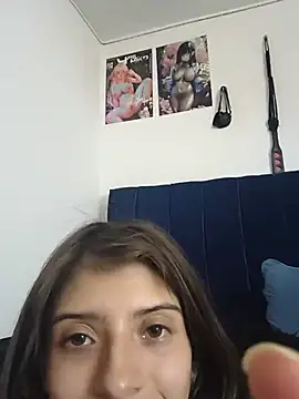 KratosAfroditacs live cam on StripChat