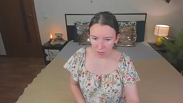CatherineWalls live cam on StripChat