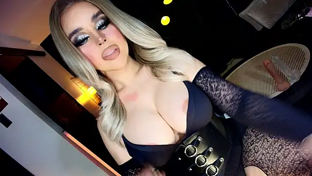 anitadomina live cam on StripChat