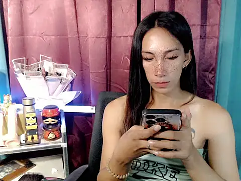 Wife_ur_pinay live cam on StripChat