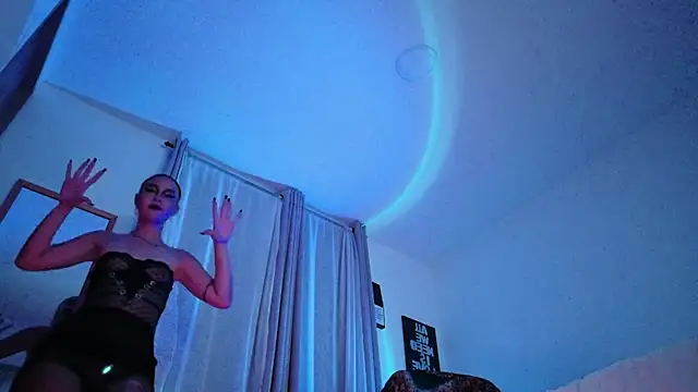 lilithselene live cam on StripChat